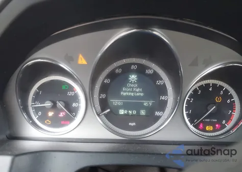 2009 Mercedes-Benz C 300 Luxury/Sport from USA, damaged, VIN WDDGF54X39R082760